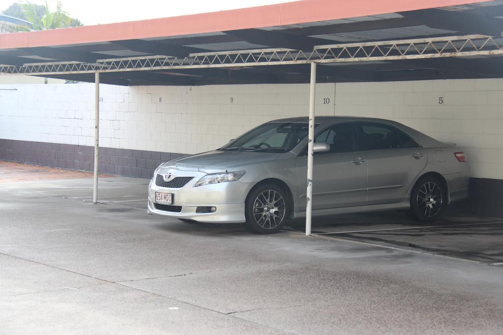 Caloundra Suncourt Motel Экстерьер фото