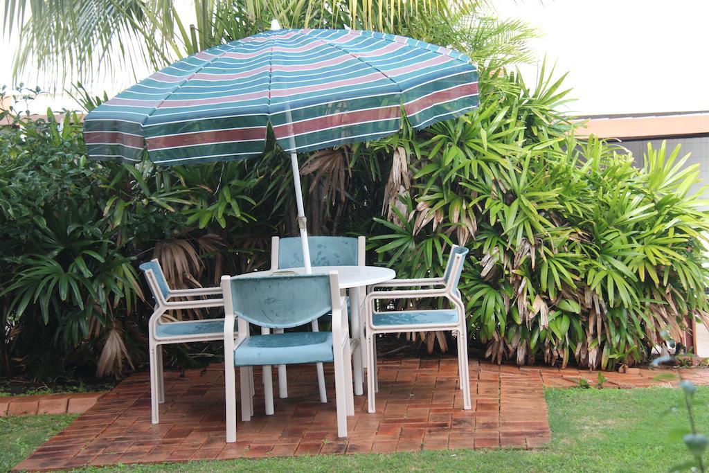 Caloundra Suncourt Motel Номер фото