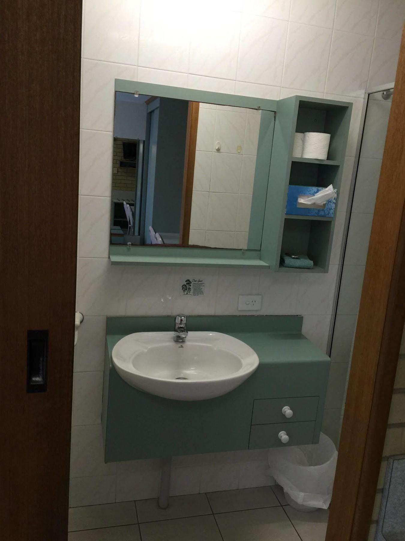 Caloundra Suncourt Motel Экстерьер фото