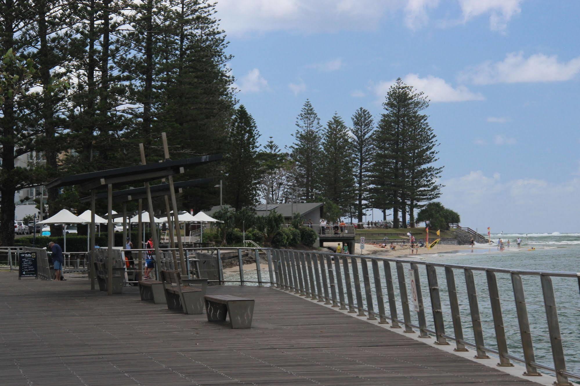Caloundra Suncourt Motel Экстерьер фото
